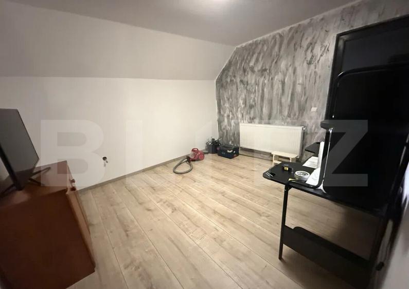 REDUCERE!! Vulcan casa de vanzare cu panorama montan? - 12