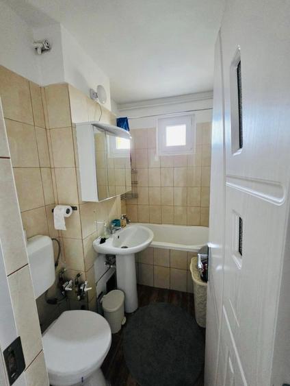 Apartament 3 camere renovat recent langa gura de Metrou Bucur Obor - 4