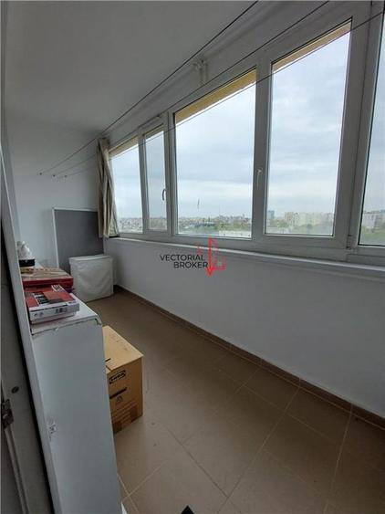 ,Apartament in bloc reabilitat- 10 min metrou OBOR - 6
