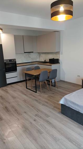 Inchiriez studiou Mamaia Nord zona Lidl - 5