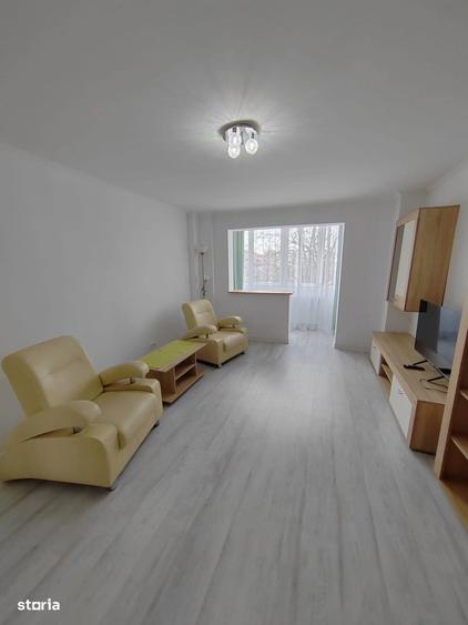 Inchiriez apartament cu trei camere complet renovat langa Iulius Mall - 12