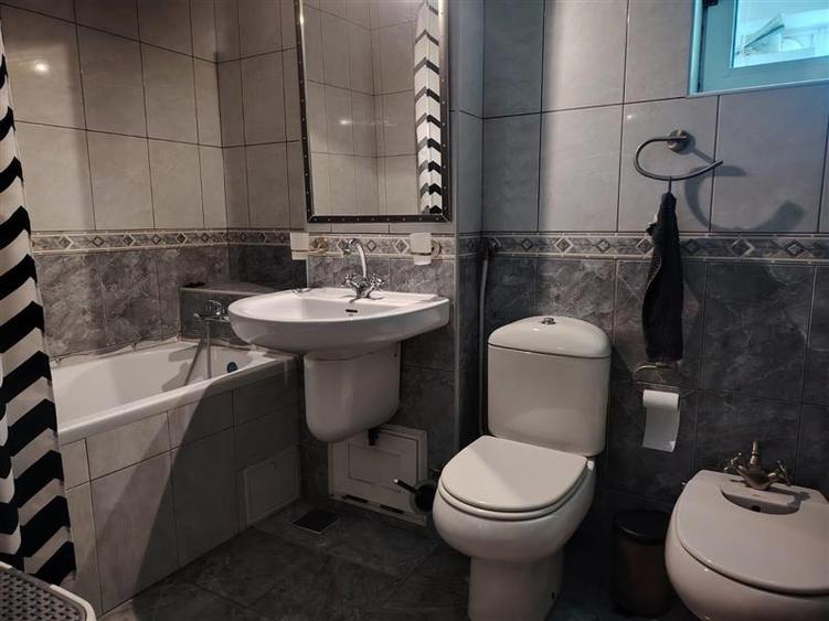 Apartament 3 camere/2 bai zona Ultracentrala - 1