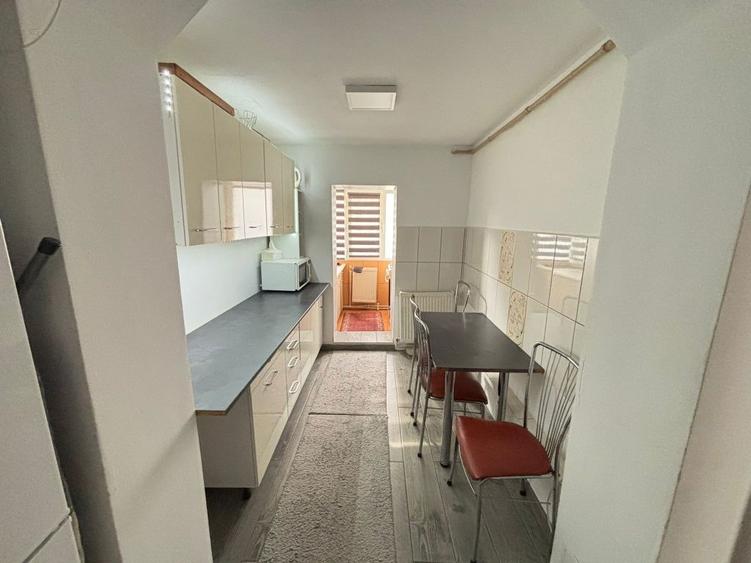 De vanzare apartament cu 2 camere - 5