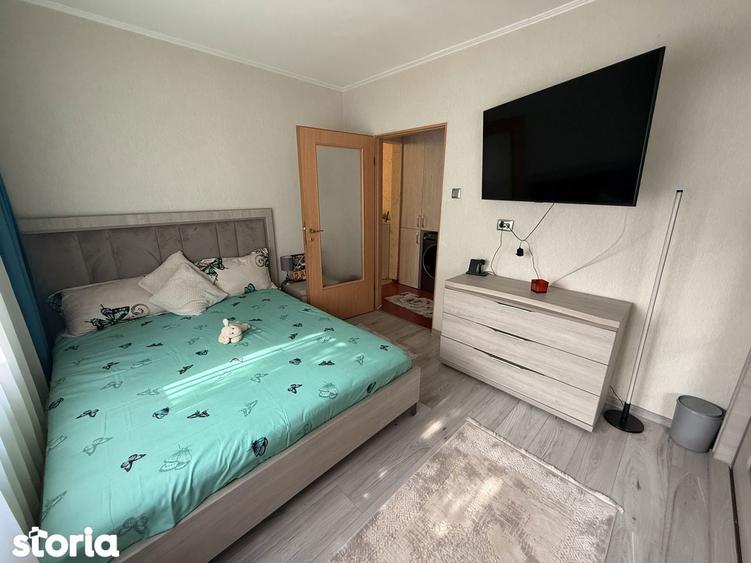 Vand apartament 2 camere tip R - 10