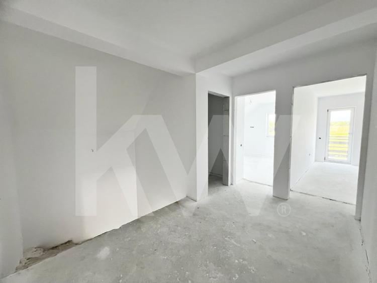 Casa de Vanzare in Cristian, Sibiu - 4 Camere, 2 Terase, Teren 486 - 16