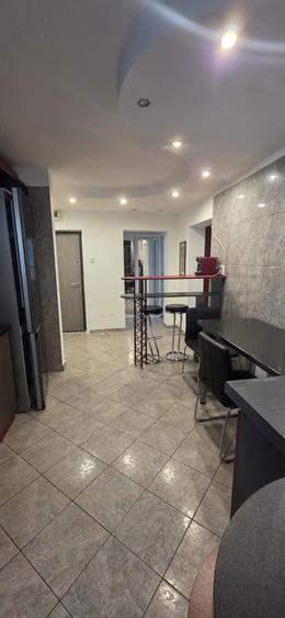Apartament cu 2 camere decomandat în Târgu Cucu
