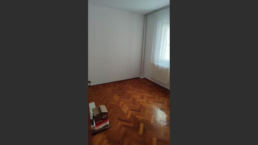 Apartament 3 camere Complex Mare Nord - 11