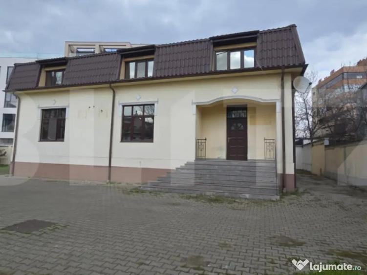 Spa?iu comercial tip casa, D+P+M, 440 mp, zona centrala C - 3