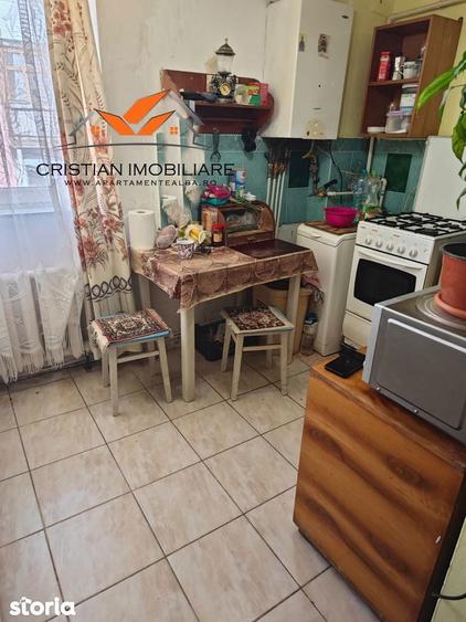 Garsoniera, etaj 3, Cetate-Lidl! - 2