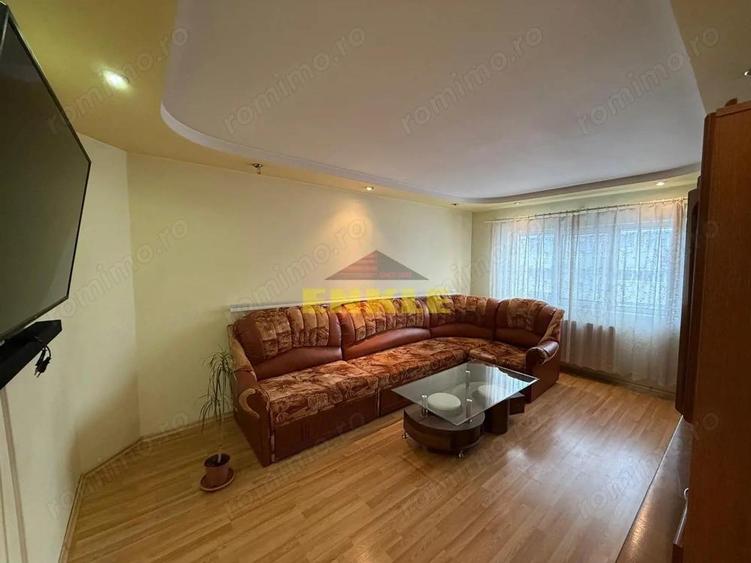 Apartament 2 camere decomandat Zona Pia?a Mare - 2