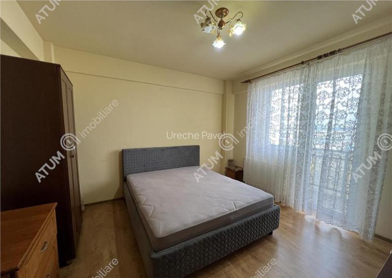 Garsoniera decomandata cu balcon si pivnita zona Turnisor