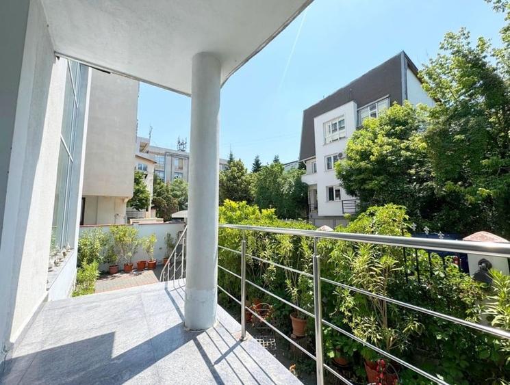 Vilă elegantă –  Herăstrău – Pretabilă clinică, grădiniță, ambasadă, resedinta - 18