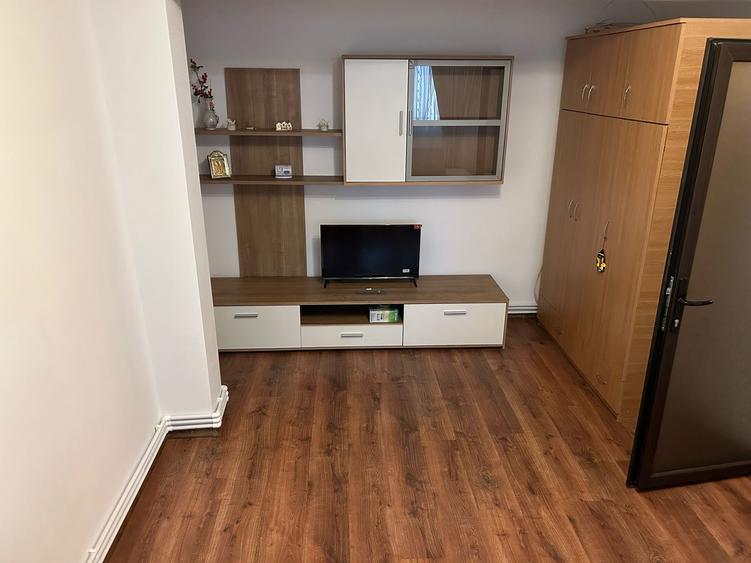 1 camera Siderurgistilor etaj 3 mob util - 6