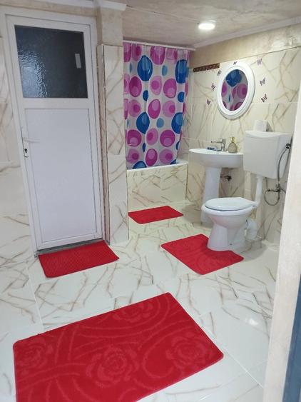 Casă cu 3 camere cu Teren 130 Mp în Chercea