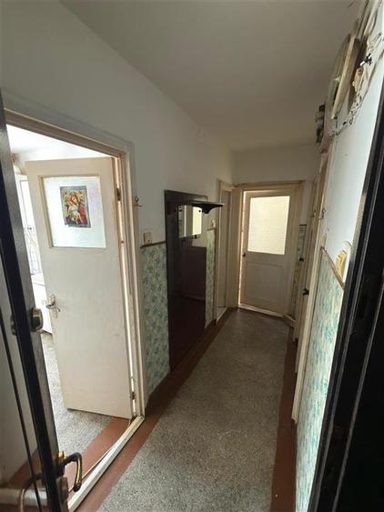 Apartament cu 2 camere semidecomandat în Primăverii