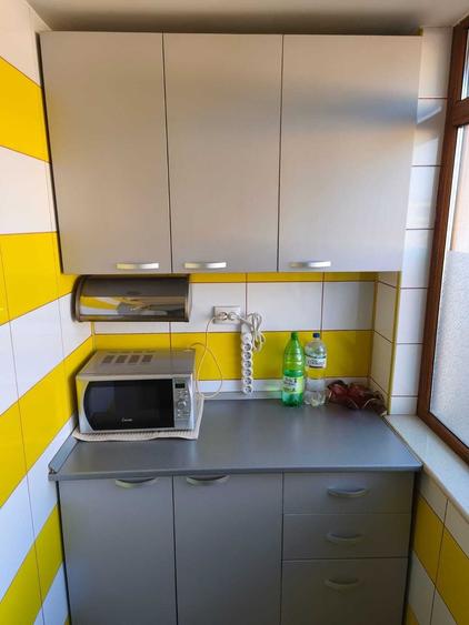 Apartament cu 2 camere decomandat în E3