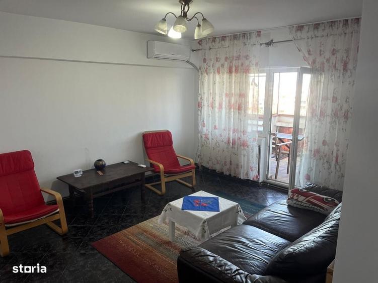 Apartament cu 3 camere în Republicii