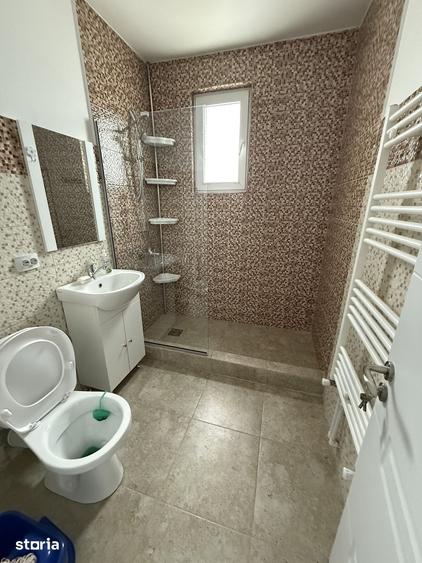 Apartament cu 2 camere semidecomandat în Țiglina 3