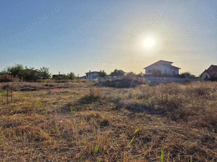Teren de 577 mp, în Corbeanca