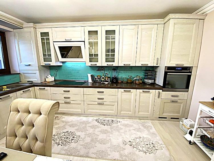 Apartament cu 4 camere decomandat, mobilat în Drumul Taberei