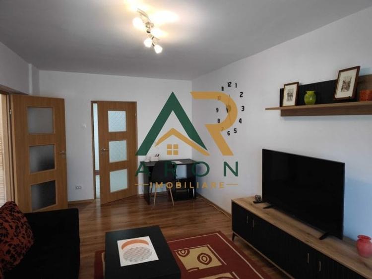 Apartament cu 2 camere decomandat, mobilat în Brâncoveanu