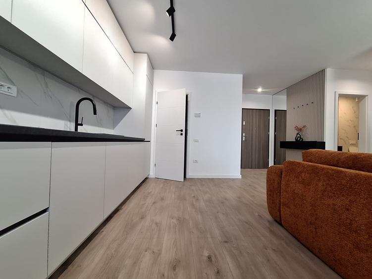 Apartament cu 2 camere decomandat, mobilat în Aradului