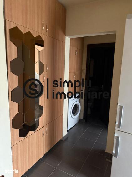 Apartament cu 2 camere decomandat în 1 Mai