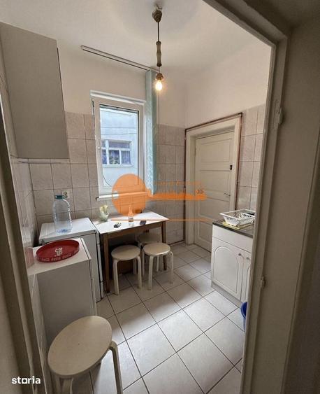 Apartament cu 2 camere decomandat, mobilat în Grivița