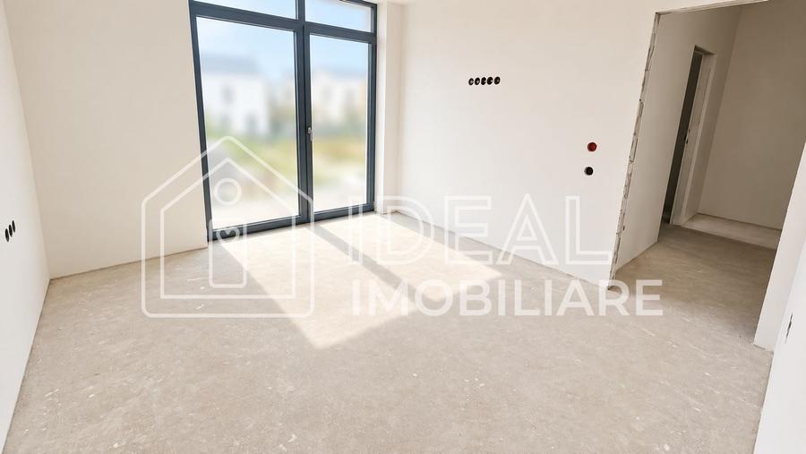 Duplex cu 4 camere cu Canalizare în Șelimbăr