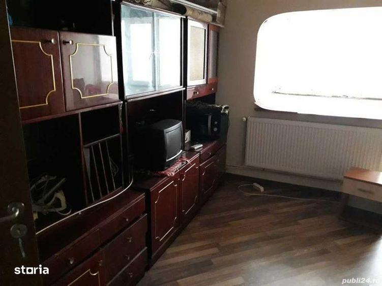 Garsonieră decomandată în Central