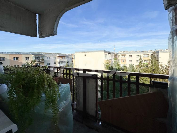 Apartament cu 3 camere decomandat, mobilat în Mărăști