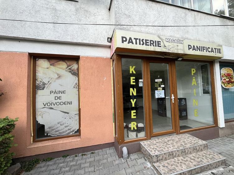 Spațiu comercial, în Central