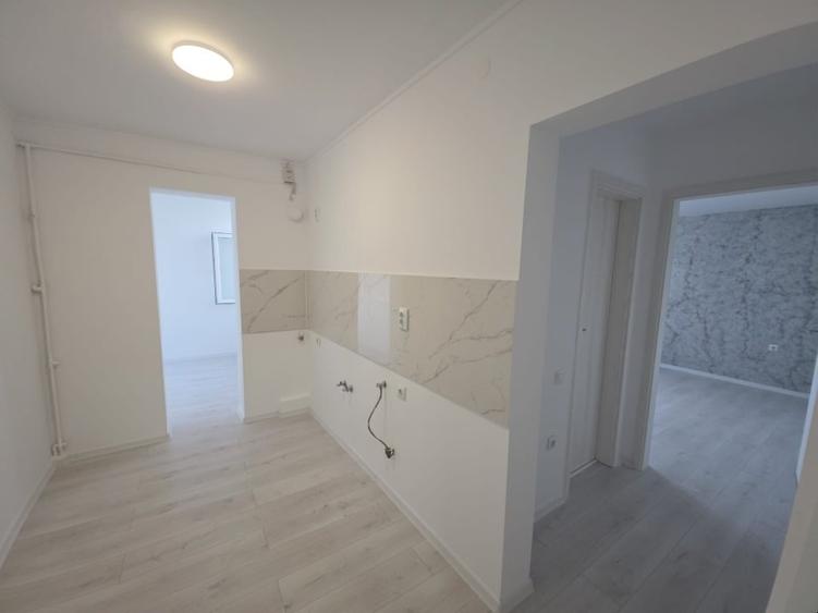 Apartament cu 2 camere semidecomandat în Trivale
