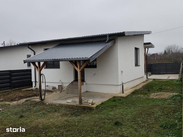 Casă cu 3 camere cu Teren 250 Mp în Crevedia