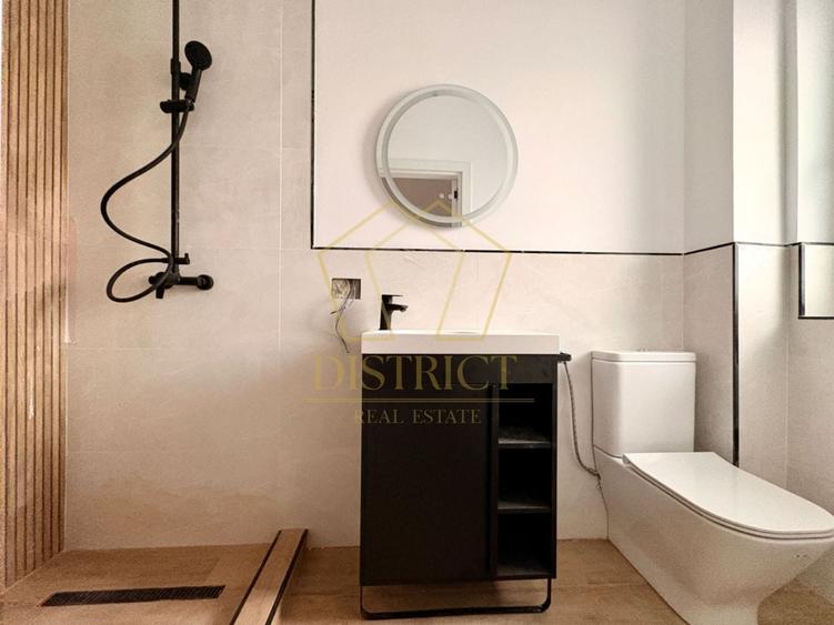 Duplex cu 4 camere cu Canalizare în Moșnița Veche