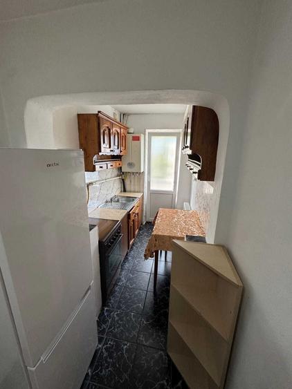 Apartament de inchiriat Rejele Mihai 1 etaj unu - 3