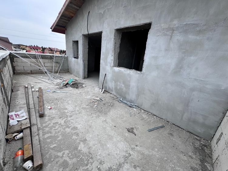 Promotie Casa P+1+M. 5 cam. Util 185mp. Teren 120mp - 22