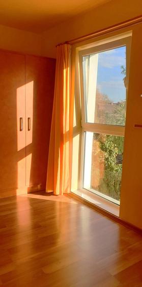 Apartament nou cu 2 camere decomandate, confort sporit, etaj 1, finisat, mobilat si utilat, cu parca - 4