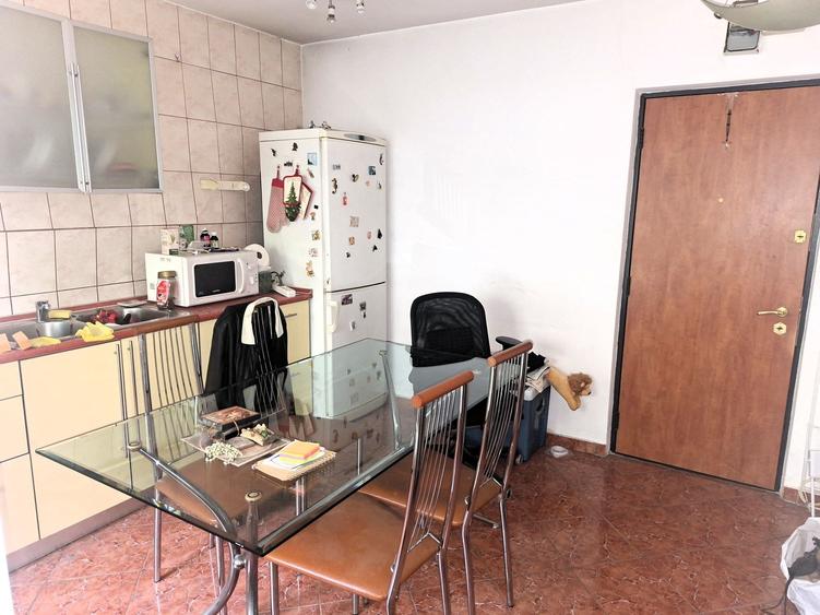 Apartament 2 camere semidecomandate, necesita renovare - comision 0%! - 5