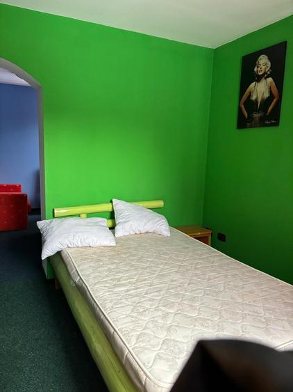 Pensiune/Afacere la Cheie P+E+M, Zona Valea Portii   Bran, priveliste panoramica - 7