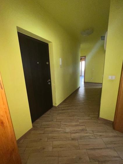 Apartament 3 camere de vanzare - et.1, Micalaca Urbana - 6