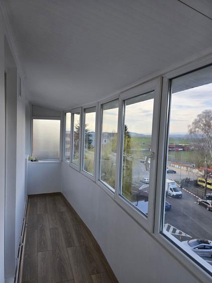 Apartament renovat complet, vedere deosebita - 6