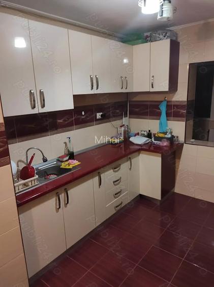 Caut colega de apartament