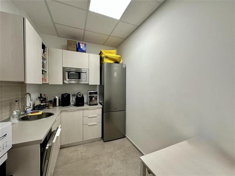 Spatiu birouri de inchiriat Baneasa ? de la 186 mp - 40