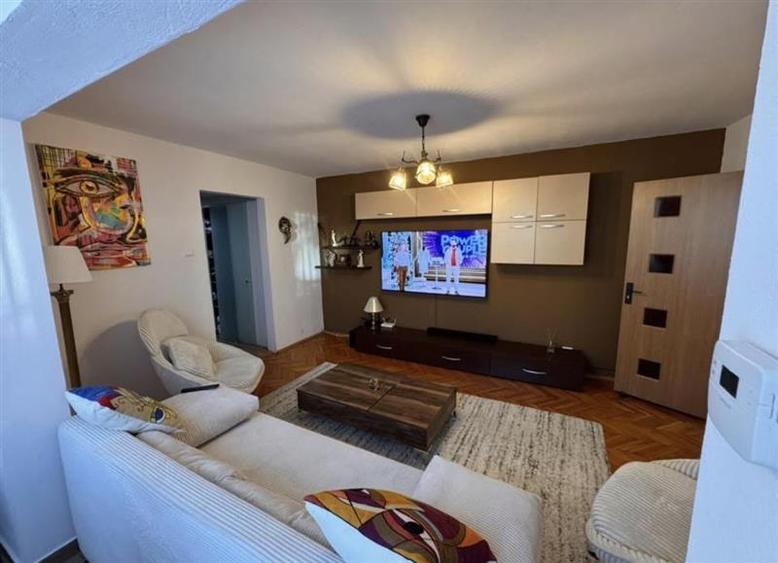 Amenajat complet in spate la McDonalds Circumvalațiunii - 10