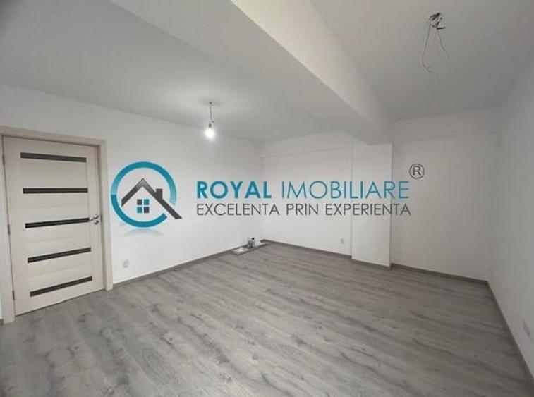 Royal Imobiliare - Vanzare Apartament zona Mihai Bravu - 1