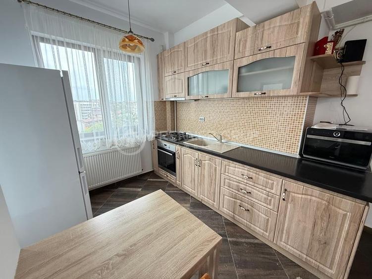 Apartament 3 camere, PALAS, 60mp, CT - 6