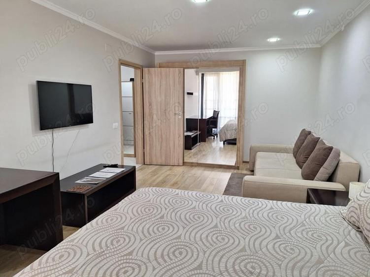 Garsoniera spa?ioasa Urban rezidence tractorul langa coresi mall - 10