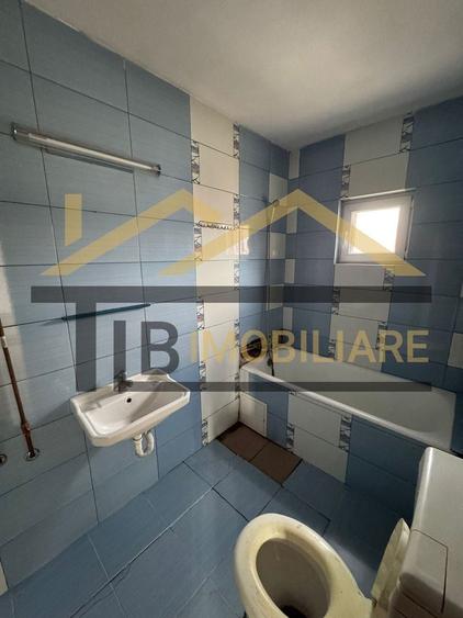 Casa individuala, 1192 mp teren, Zona Voiniceni - 12