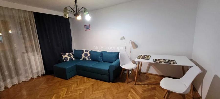 Apartament 3 camere de inchiriat in Centru